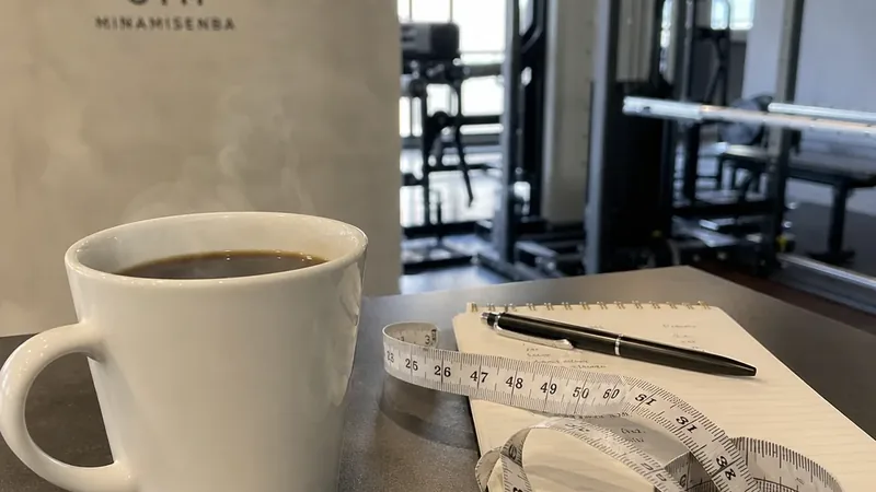 ダイエットにブラックコーヒーが効果的な理由｜飲む量・タイミング・注意点を解説
