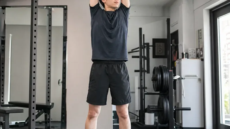 ストレッチで身長は伸びる？成長期・大人別の効果と効果的な方法を解説